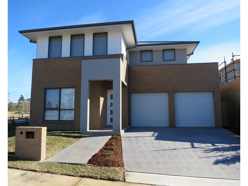 11 Grazier Road, Rouse Hill NSW 2155