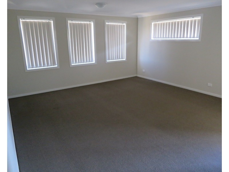 11 Grazier Road, Rouse Hill NSW 2155