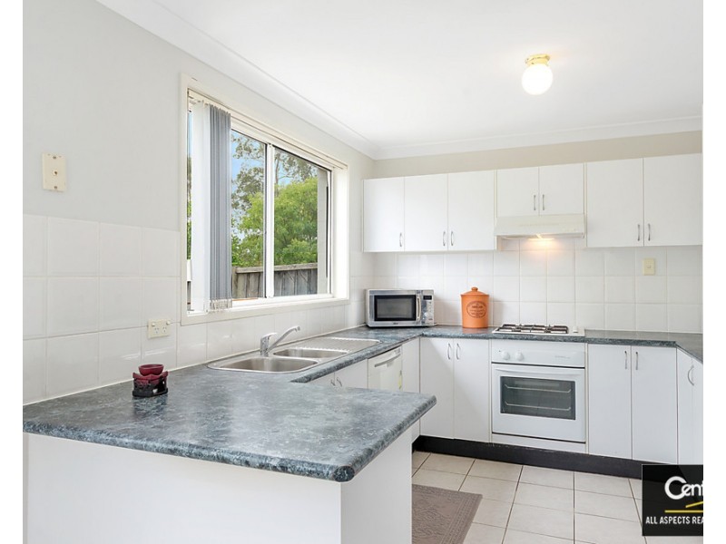 33 Yellowgum Avenue, Rouse Hill NSW 2155