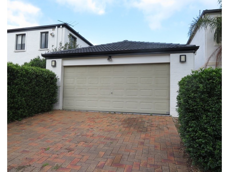 1 Shelly Crescent, Beaumont Hills NSW 2155