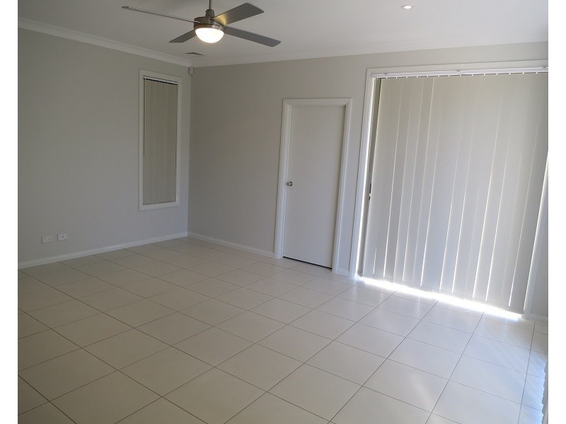 55 Caddies Blvd, Rouse Hill NSW 2155
