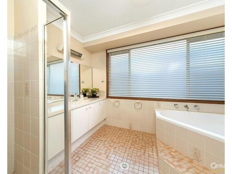 23 Zammit Ave, Quakers Hill NSW 2763