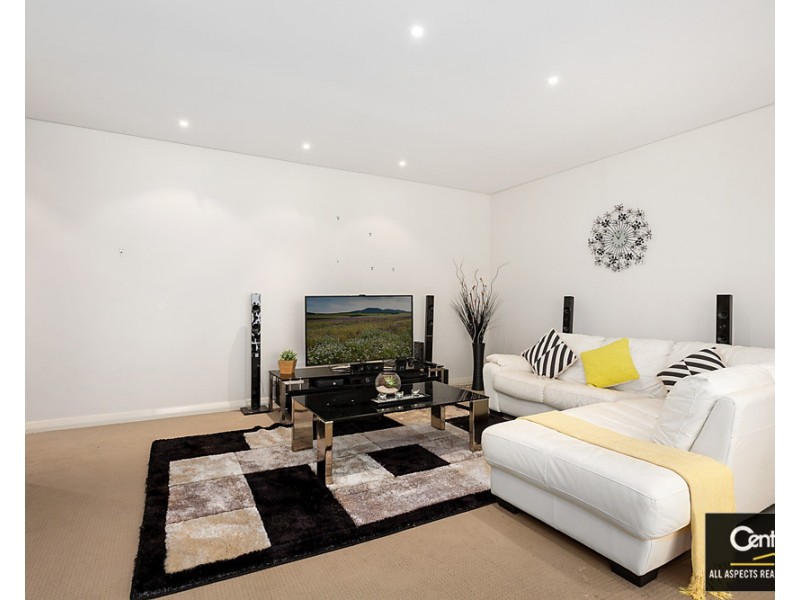 9/16 Kilmore Street, Kellyville Ridge NSW 2155