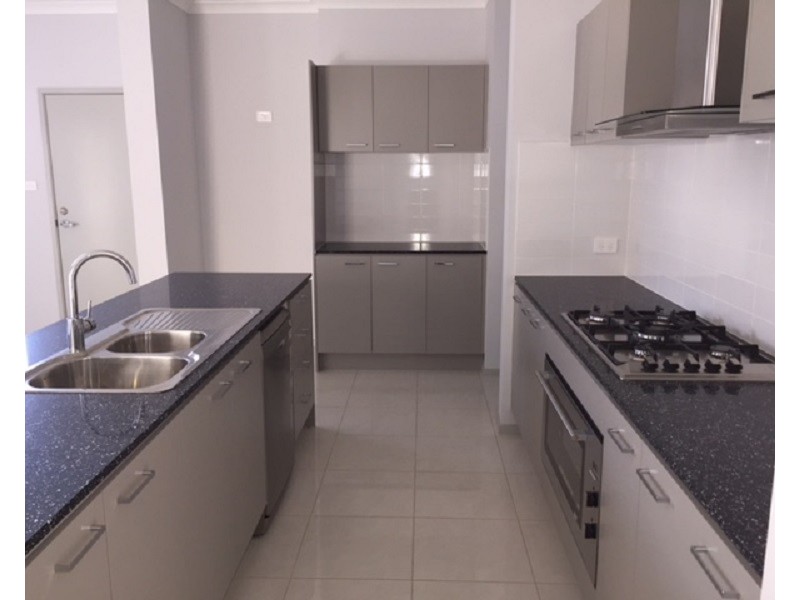 45 Arnold Ave, Kellyville NSW 2155