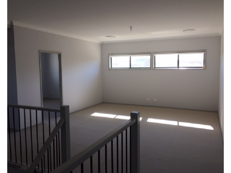 45 Arnold Ave, Kellyville NSW 2155