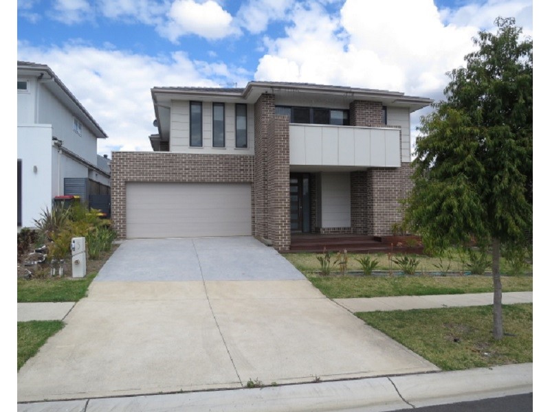 5 Arrowroot St, The Ponds NSW 2769