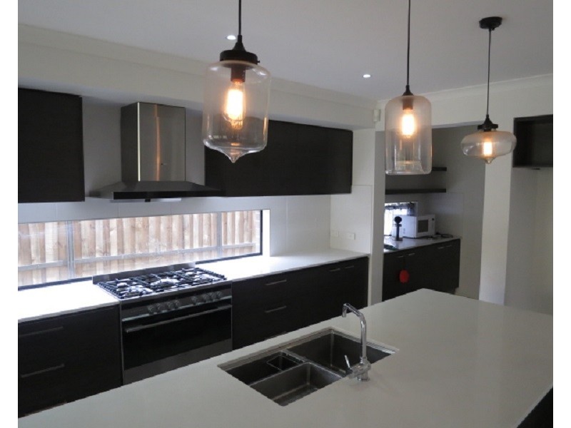 5 Arrowroot St, The Ponds NSW 2769