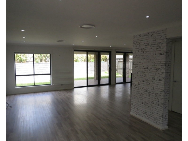 5 Arrowroot St, The Ponds NSW 2769