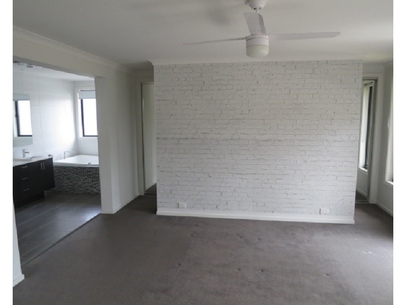 5 Arrowroot St, The Ponds NSW 2769