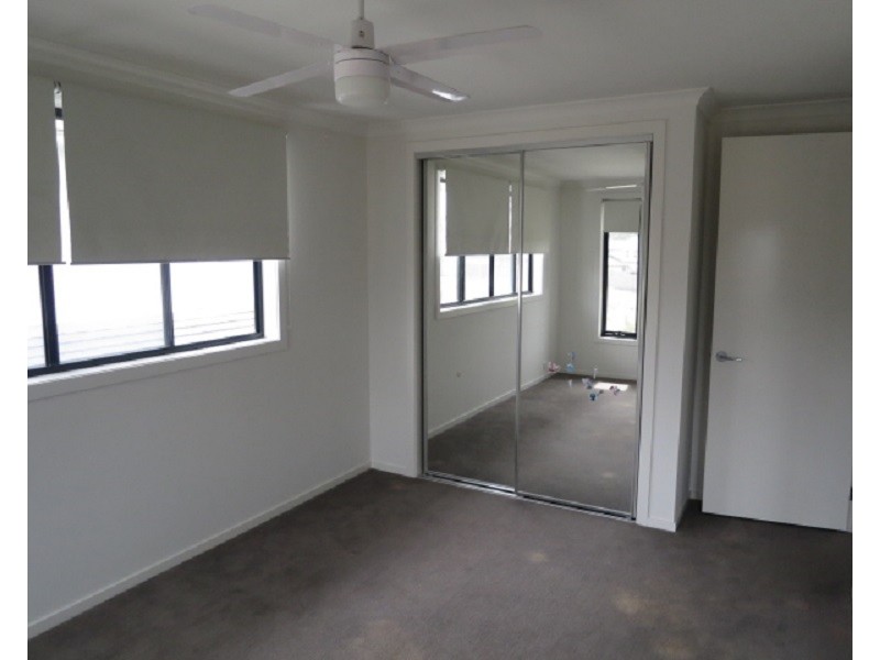 5 Arrowroot St, The Ponds NSW 2769