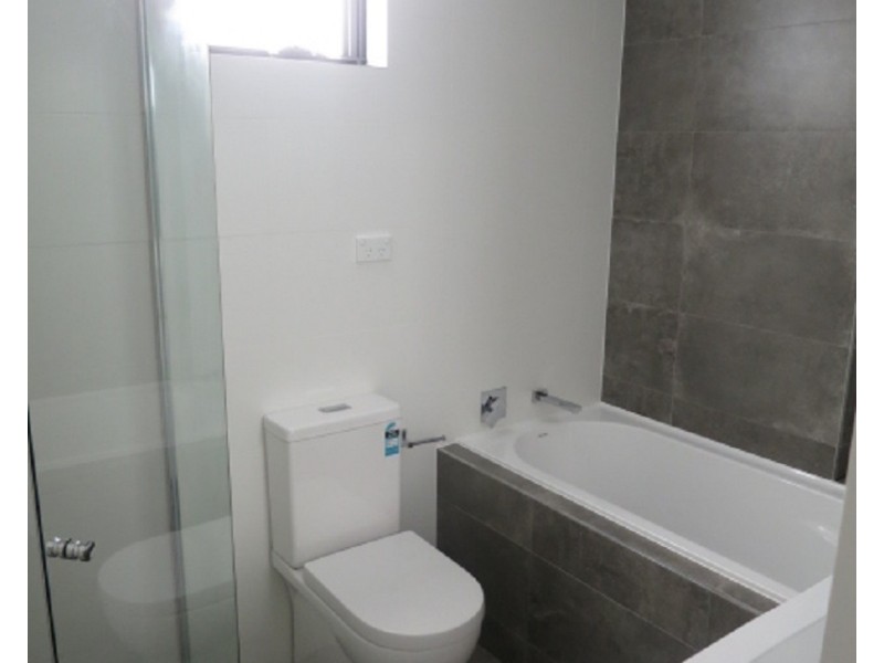 42/194 Burnett St, Mays Hill NSW 2145