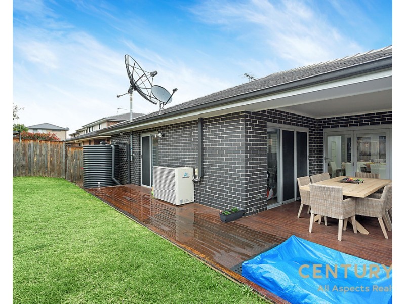 10 Kanimbla Street, The Ponds NSW 2769