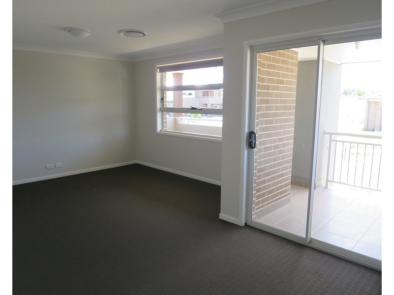 1 Chesterton Ave, Kellyville NSW 2155