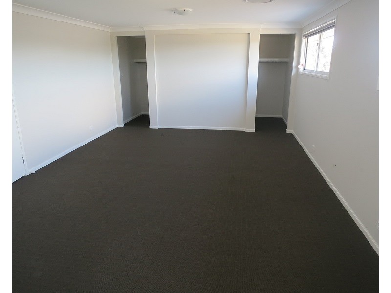 1 Chesterton Ave, Kellyville NSW 2155