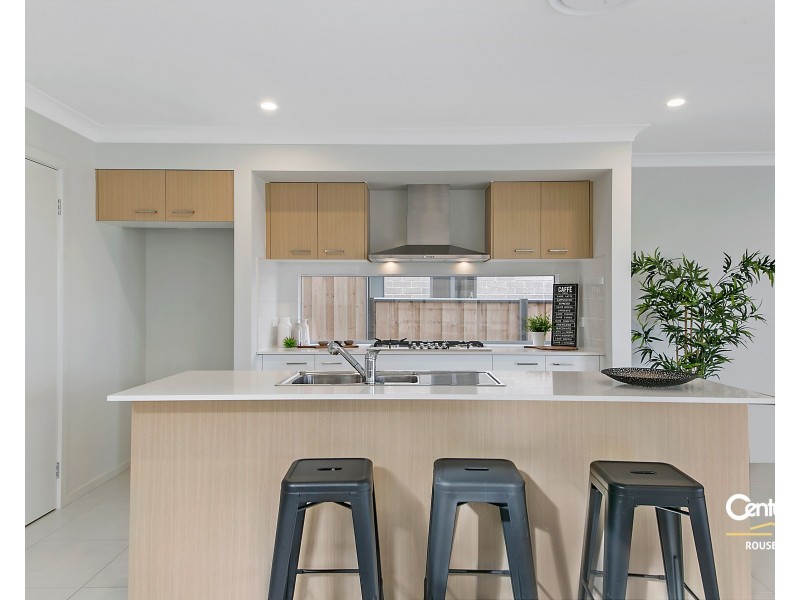 35 Brocklebank St, Box Hill NSW 2765