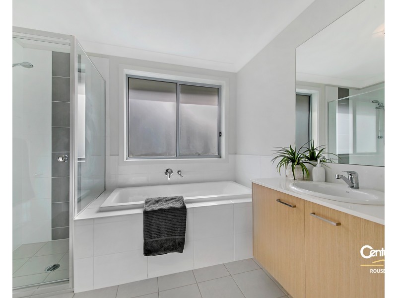 35 Brocklebank St, Box Hill NSW 2765
