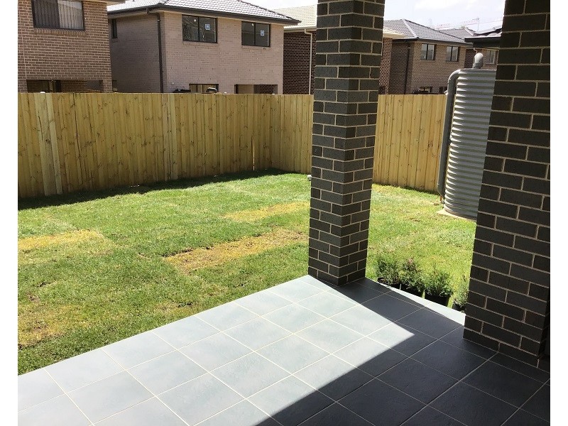 12 Antonia Pde, Schofields NSW 2762