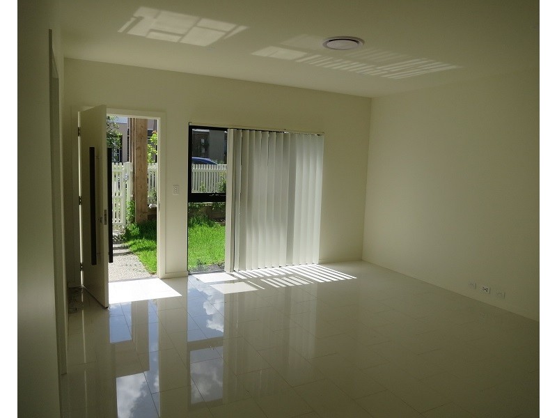 84 Hezlett Rd, Kellyville NSW 2155