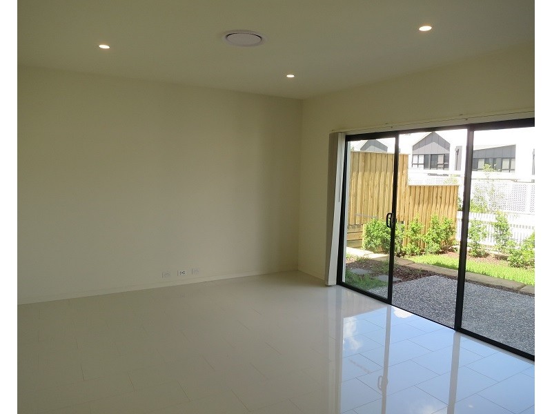 84 Hezlett Rd, Kellyville NSW 2155