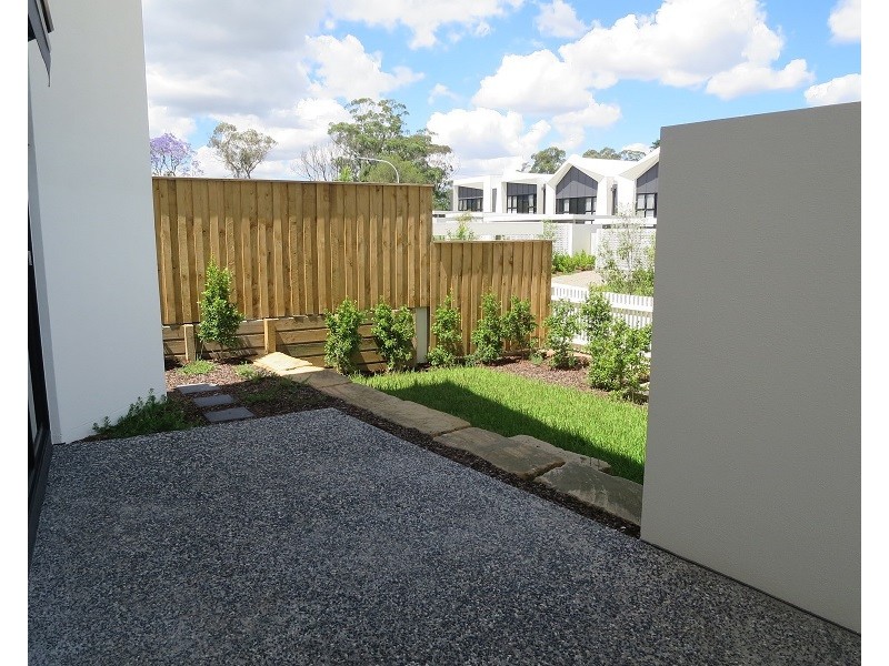 84 Hezlett Rd, Kellyville NSW 2155