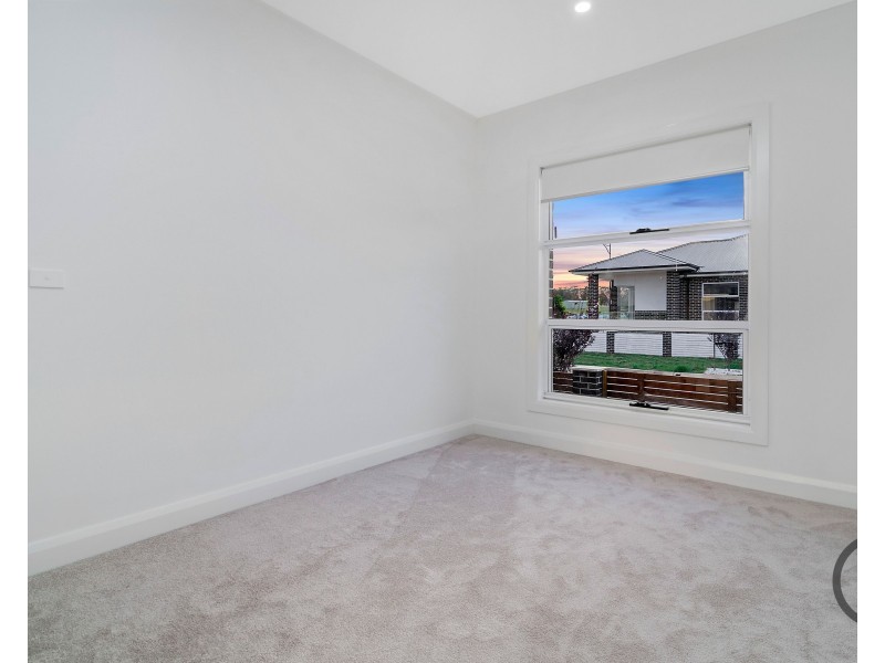 28 Bloomsdale Circuit, Box Hill NSW 2765