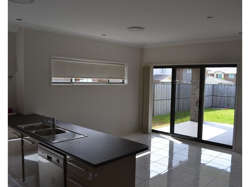 32 Wakely Ave, The Ponds NSW 2769