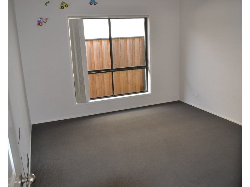 32 Wakely Ave, The Ponds NSW 2769