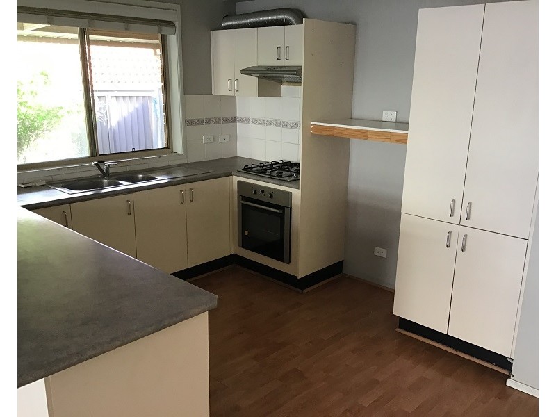 8 Halcyon Ave, Kellyville NSW 2155