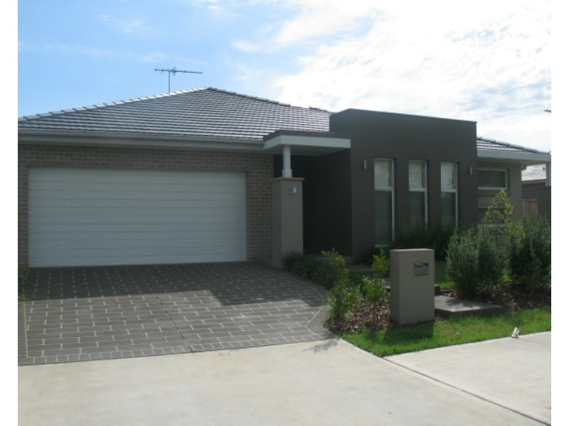 44 Riverbank Drive, The Ponds NSW 2769