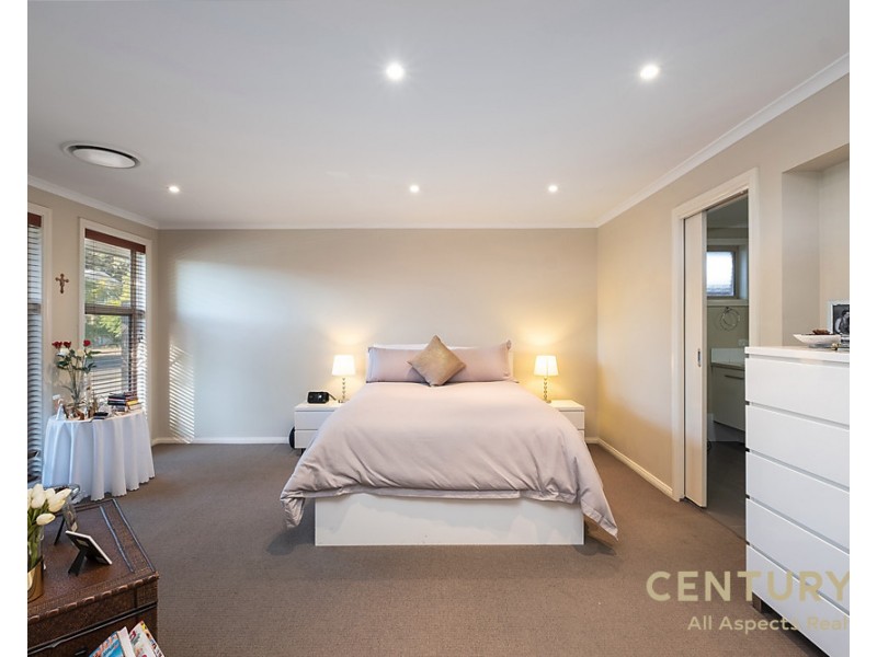 5 Wilkins Avenue, Beaumont Hills NSW 2155