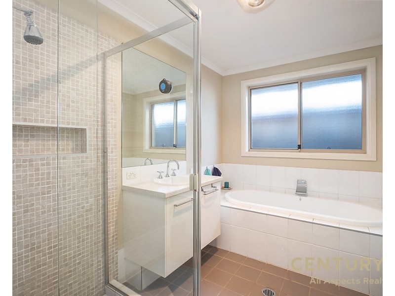 5 Wilkins Avenue, Beaumont Hills NSW 2155