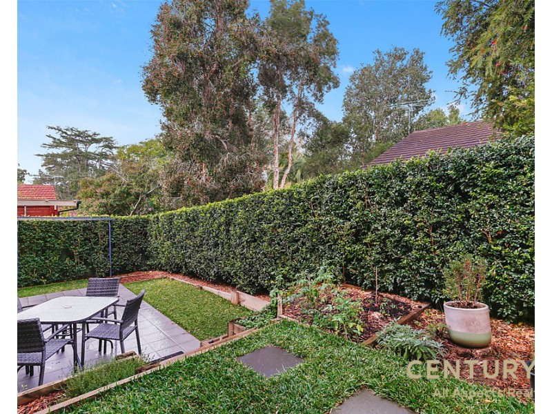 4/4 Cook Street, Baulkham Hills NSW 2153