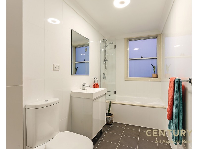 4/4 Cook Street, Baulkham Hills NSW 2153