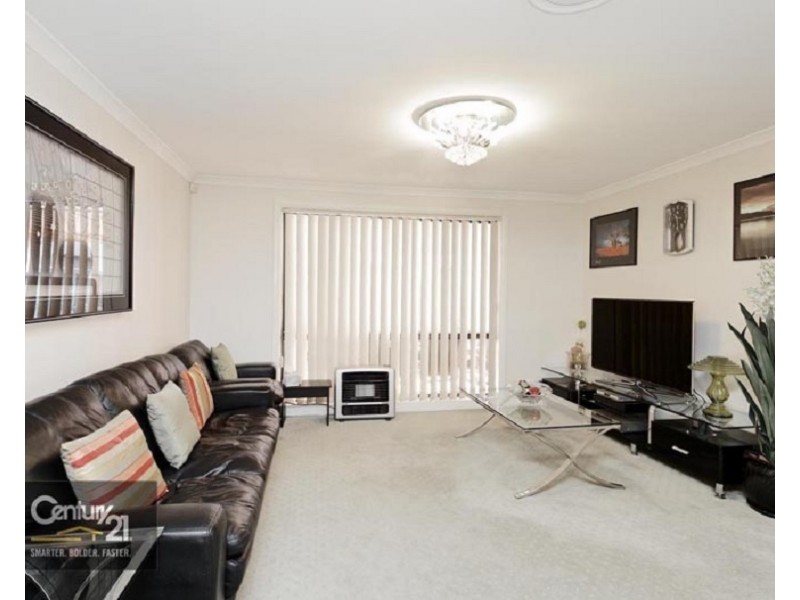 17 Wicklow Place, Rouse Hill NSW 2155