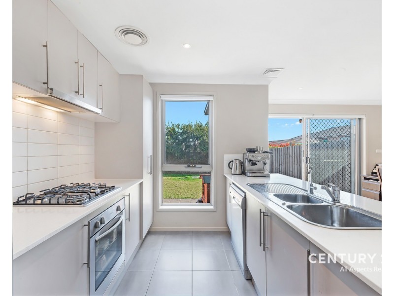 38 Ridgeline Drive, The Ponds NSW 2769