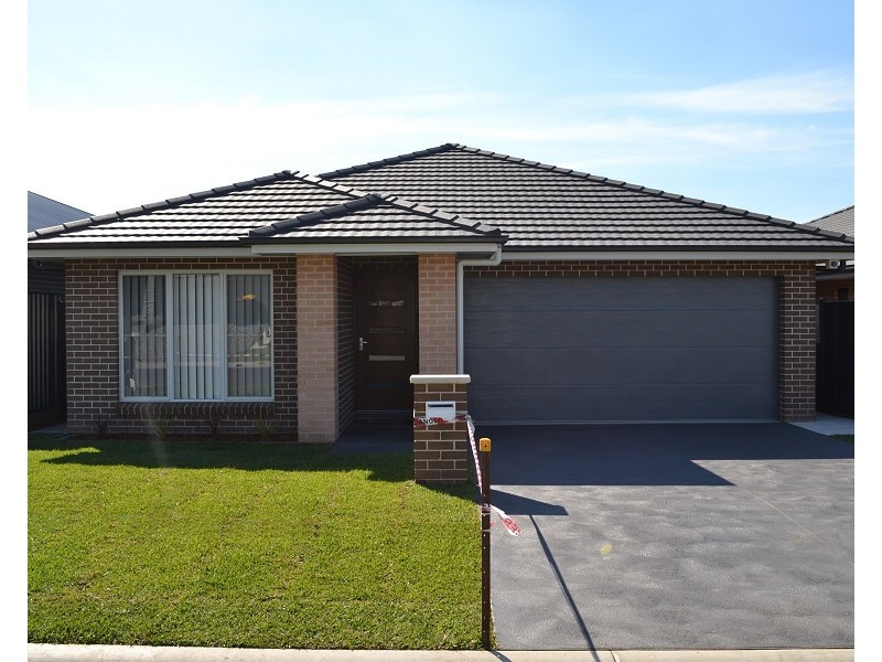 16 Mulberry St, Riverstone NSW 2765