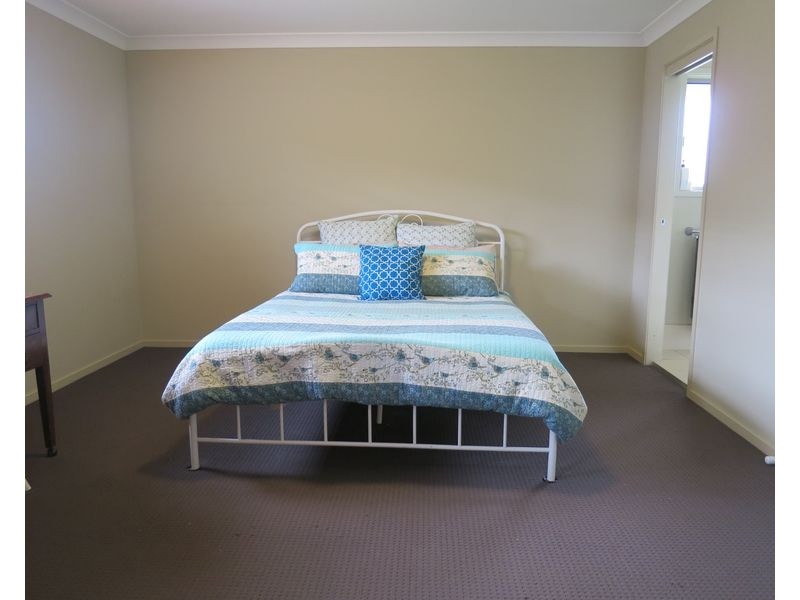 37 Paringa Drive, The Ponds NSW 2769