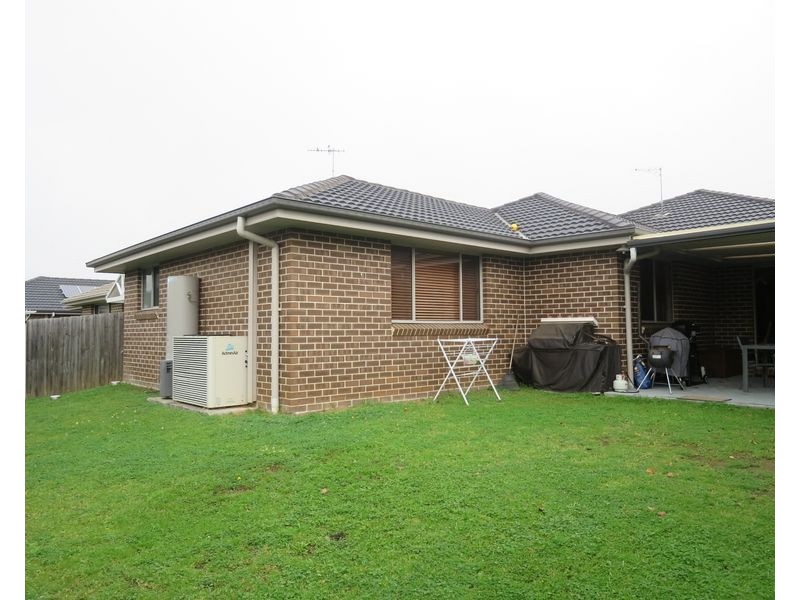 37 Paringa Drive, The Ponds NSW 2769