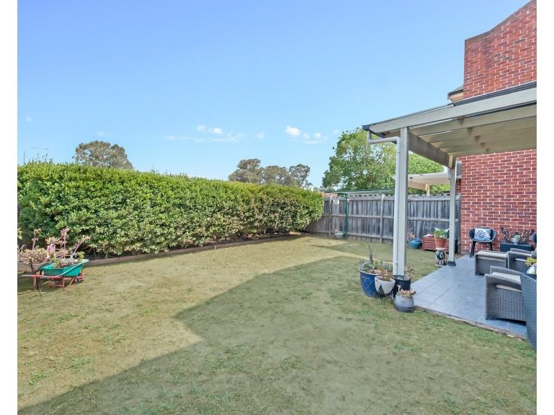 1/6 Blossom Place, Quakers Hill NSW 2763