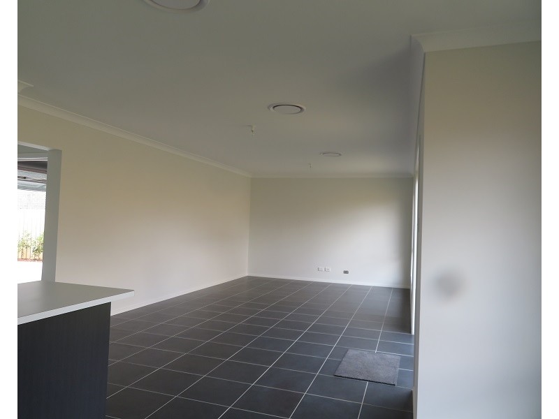 24 Shuttle Parade, Schofields NSW 2762