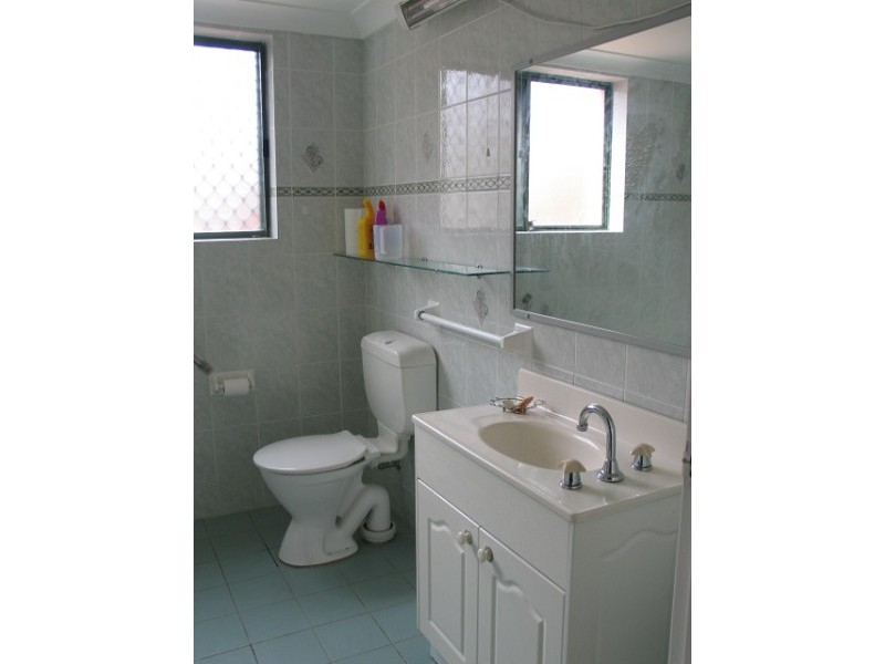 2/27-31 Crinan Street, Hurlstone Park NSW 2193