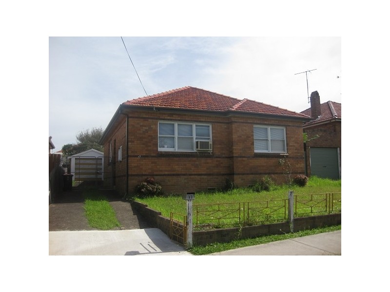 17 Proctor Avenue, Kingsgrove NSW 2208