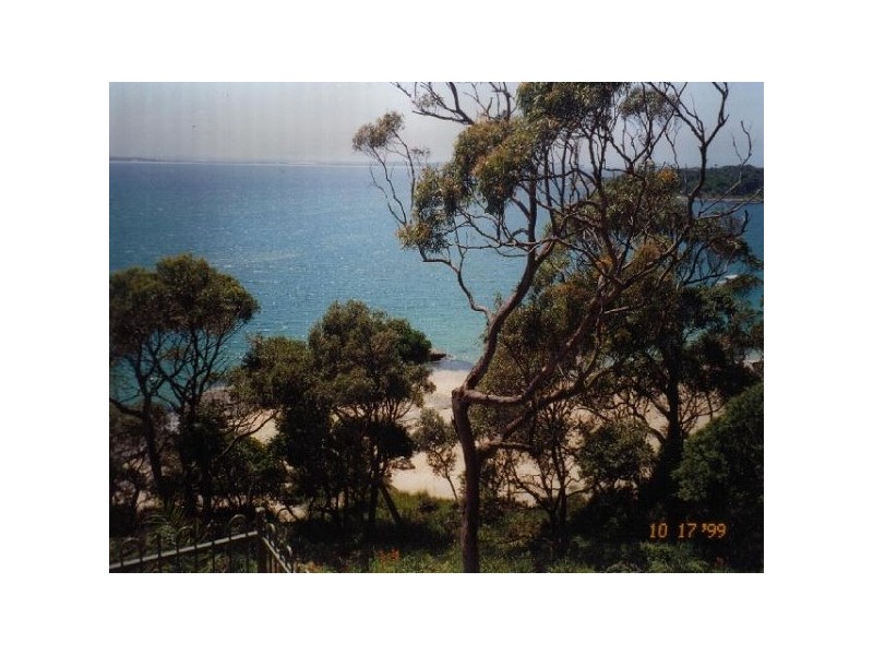 6 LOFTUS STREET, Bundeena NSW 2230