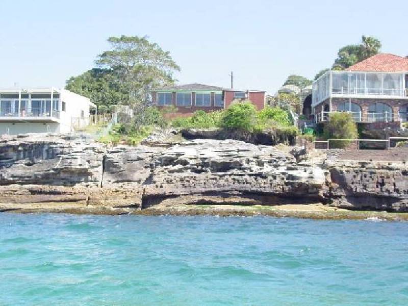 31 NEIL STREET, Bundeena NSW 2230