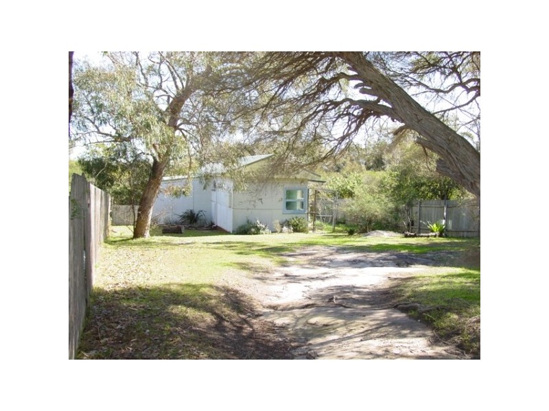 31 BOURNEMOUTH STREET, Bundeena NSW 2230