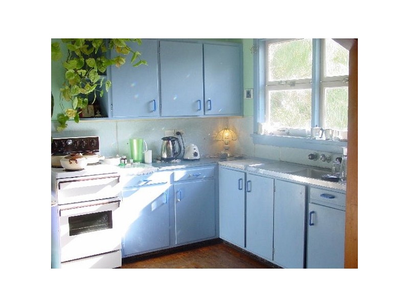 31 BOURNEMOUTH STREET, Bundeena NSW 2230