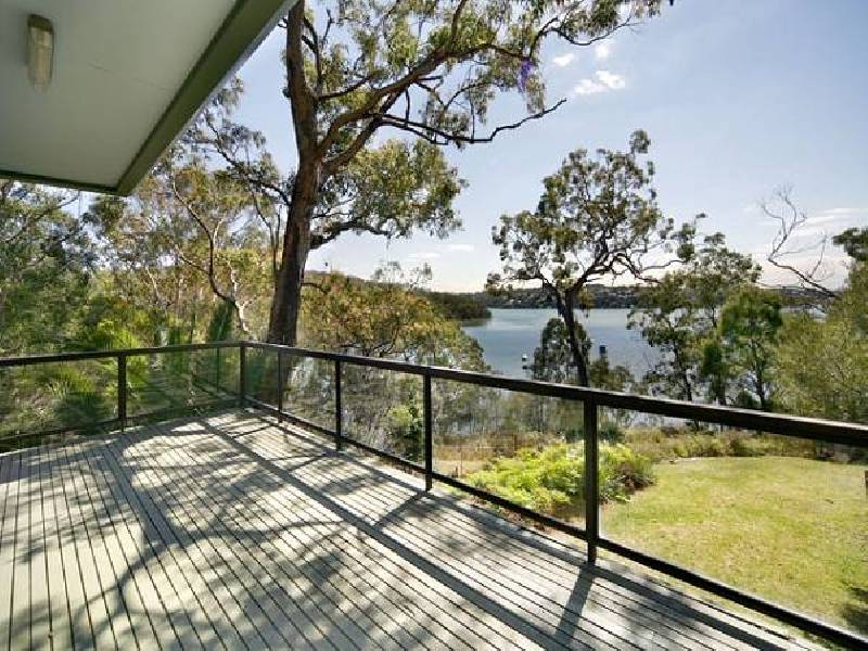 2 CULLEN LANE, Maianbar NSW 2230