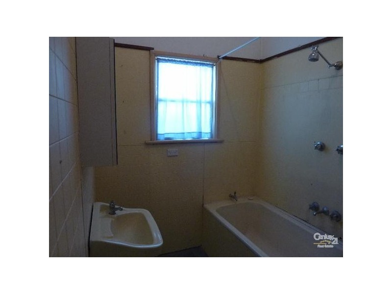 20 THOMPSON STREET, Bundeena NSW 2230