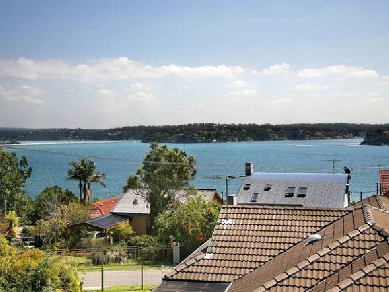 31 LOFTUS STREET, Bundeena NSW 2230