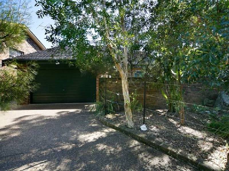 31 LOFTUS STREET, Bundeena NSW 2230